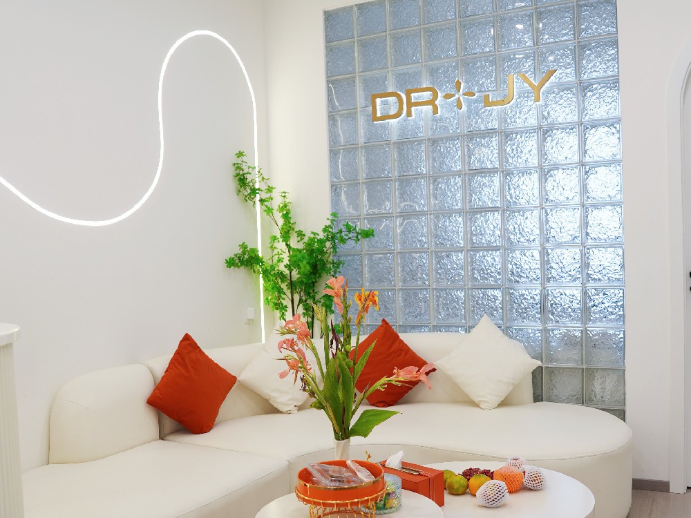 美容院加盟靠譜嗎？深度剖析助你抉擇