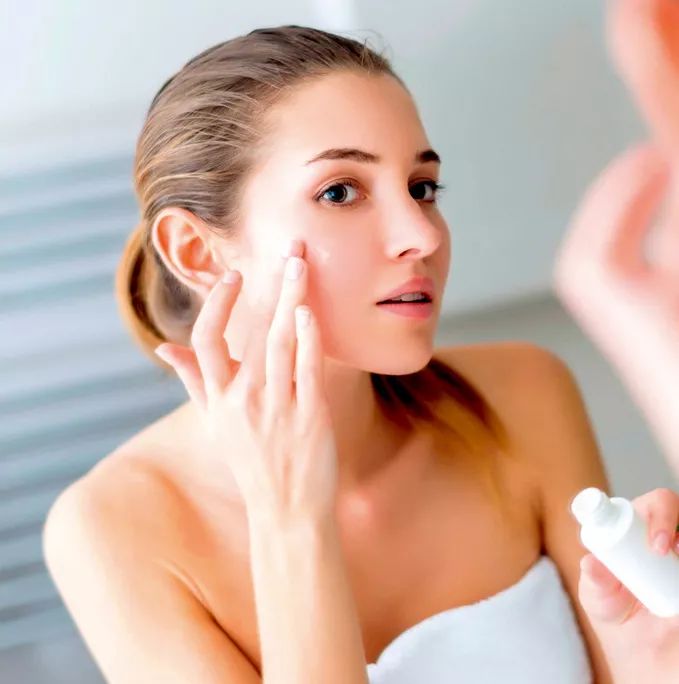 為什么肌膚會敏感，敏感肌該如何護(hù)理？