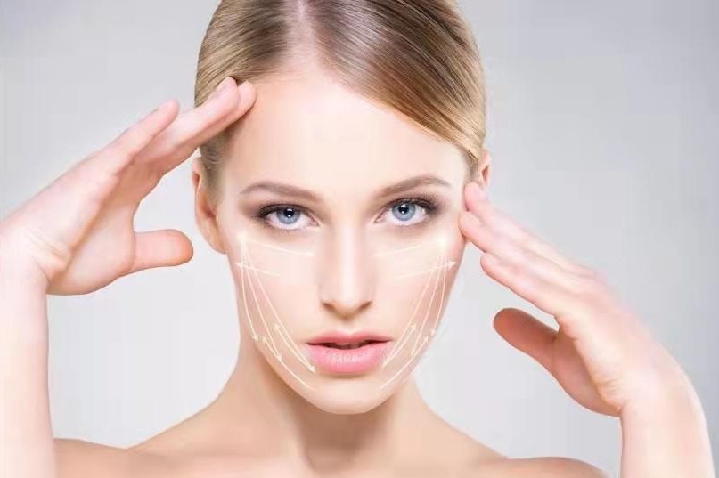 韓國女明星如何打造的夏日清透肌膚？?