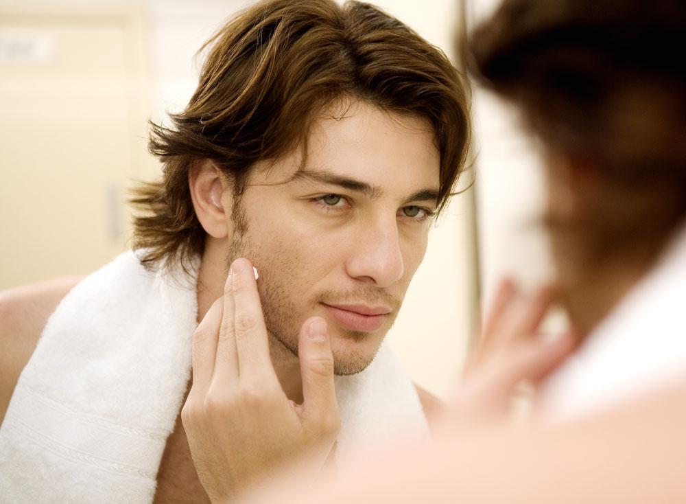 男生護(hù)膚，沒(méi)那么復(fù)雜但很有必要