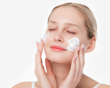 柔膚水的正確使用方法：解鎖肌膚水潤密碼