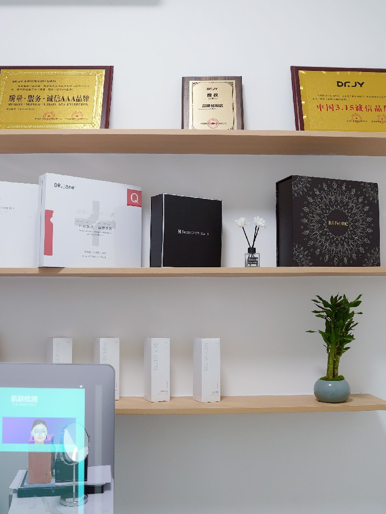 2025美業(yè)賺錢嗎？看懂趨勢與邏輯，這行仍藏黃金機(jī)遇