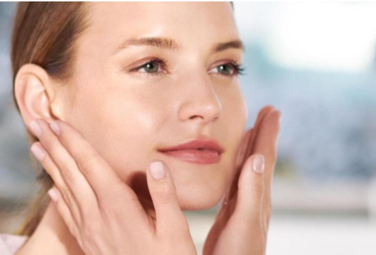 皮膚表面的油從哪里來(lái)？告別控油誤區(qū)