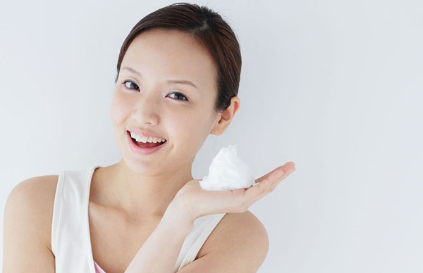 了解皮膚清潔的重要性！如何正確清潔！