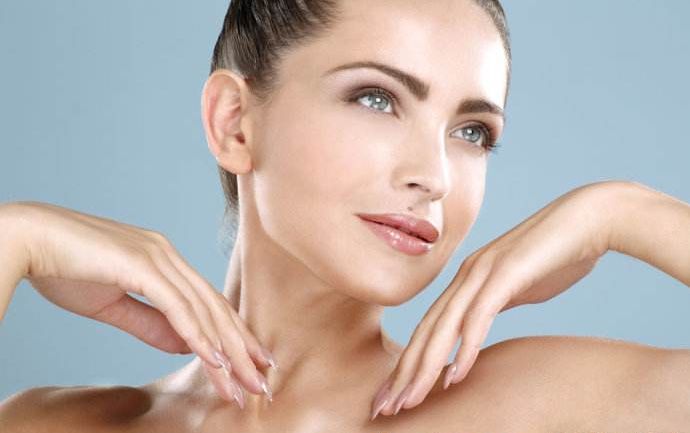 冬季的有效護(hù)膚指南：穩(wěn)住皮膚狀態(tài)，遠(yuǎn)離干燥敏感