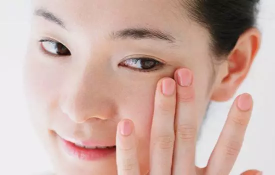 冬季皮膚屏障受損？別慌！這樣修護更高效